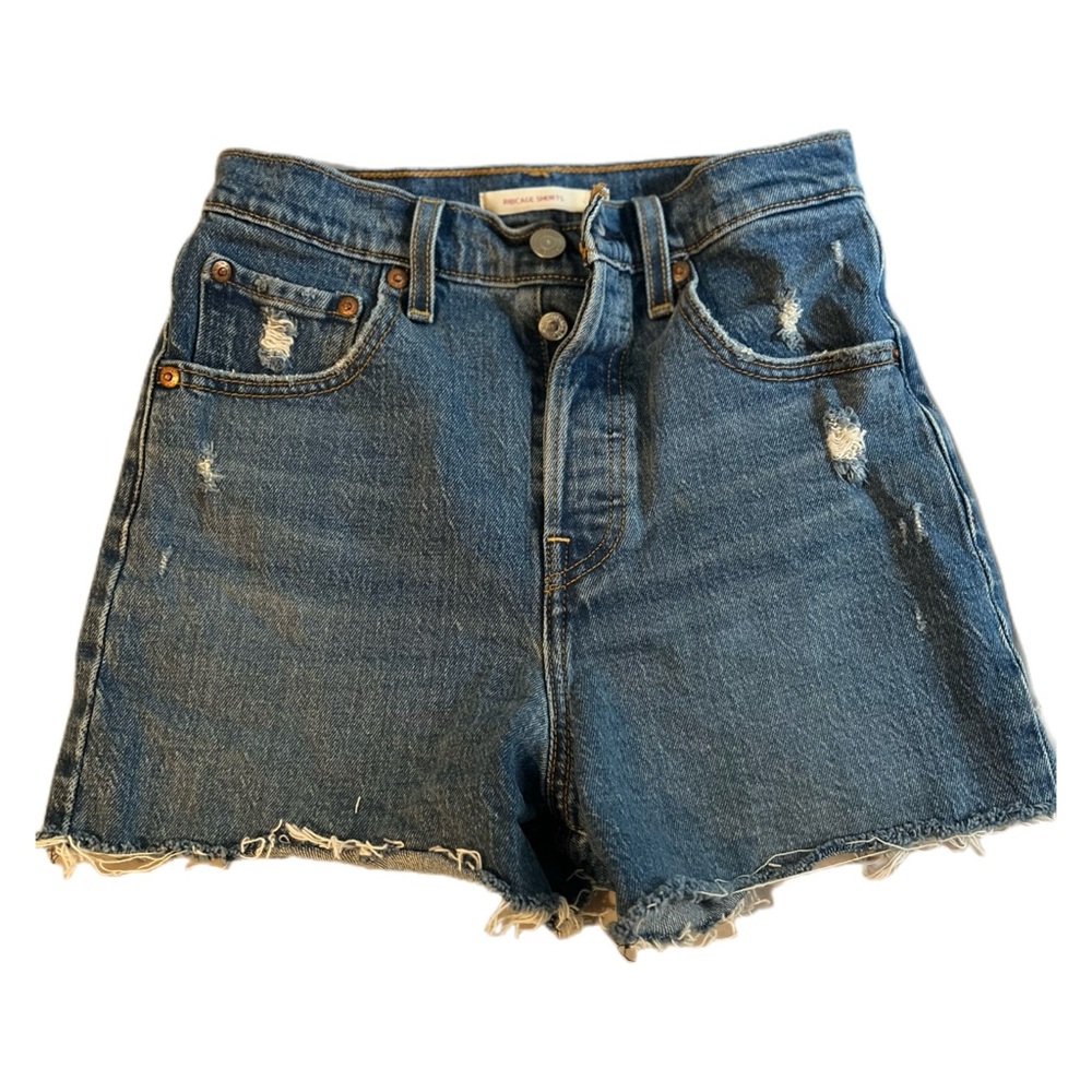 Levi’s Ribcage Jean Shorts